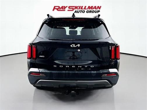 2022 Kia Sorento S