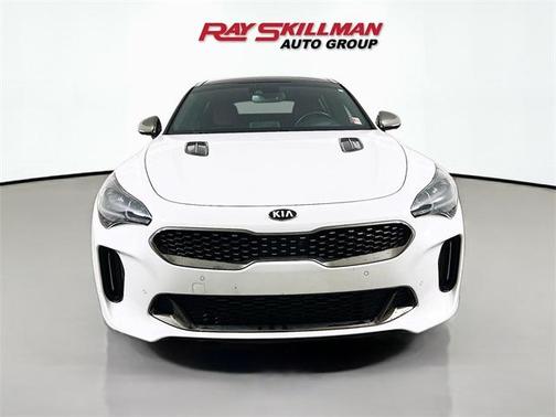 2020 Kia Stinger GT2