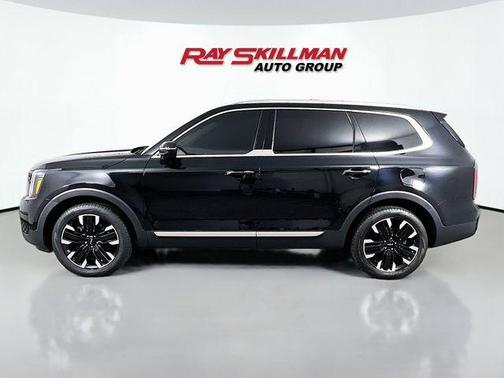 Ebony Black 2023 Kia Telluride SX