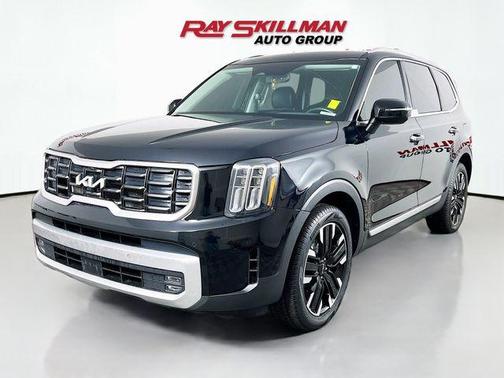 Ebony Black 2023 Kia Telluride SX