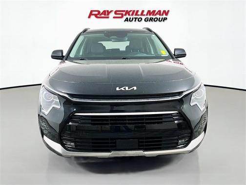 2024 Kia Niro EX Touring