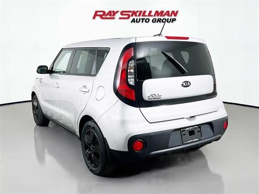 2017 Kia Soul Base