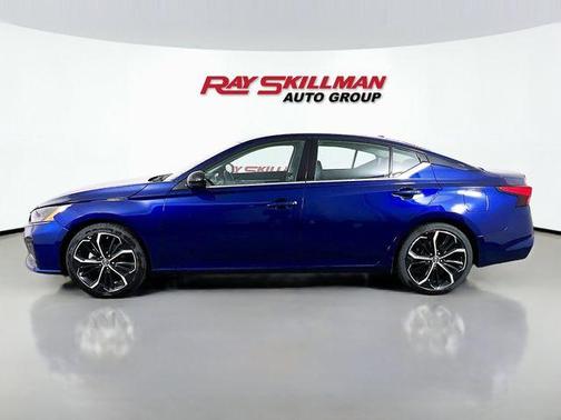 Deep Blue Pearl 2024 Nissan Altima 2.5 SR