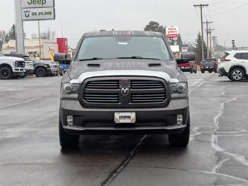 2016 RAM 1500 Sport