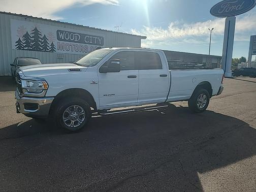 2024 RAM 3500 Big Horn Crew Cab 4x4 8' Box