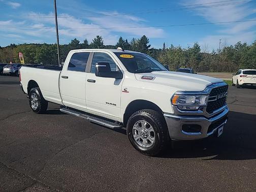 2024 RAM 3500 Big Horn Crew Cab 4x4 8' Box