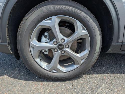carbonized gray metallic 2026 Ford Escape ST-Line
