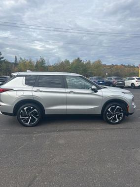 2024 Mitsubishi Outlander SE 2.5 S-AWC