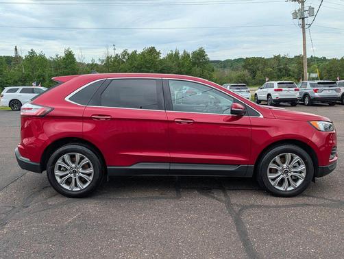 Rapid Red Metallic Tinted Clearcoat 2024 Ford Edge Titanium