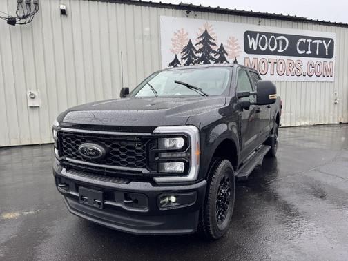2026 Ford F-350 XLT