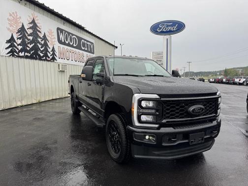 2026 Ford F-350 XLT