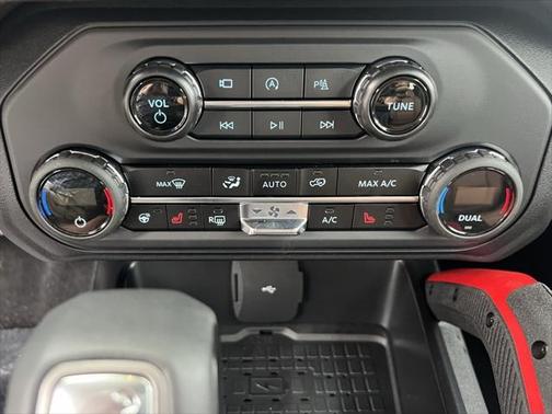 2024 Ford Bronco Heritage Limited Edition
