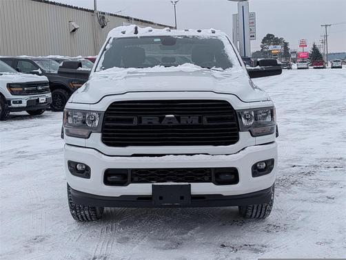 2020 RAM 2500 Big Horn Crew Cab 4X4 6'4' Box