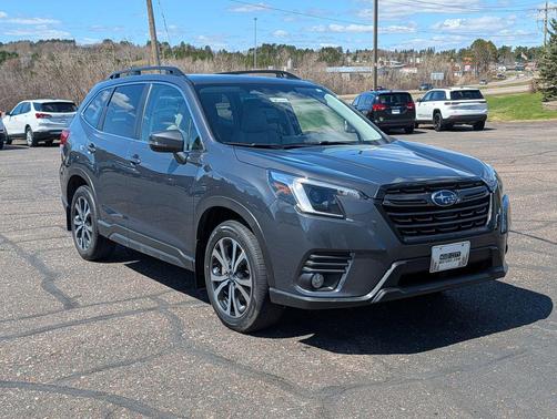 Magnetite Gray Metallic 2023 Subaru Forester Limited