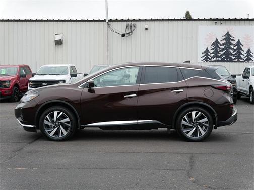 2022 Nissan Murano SL