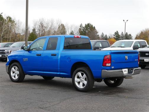 2024 RAM 1500 Classic SLT