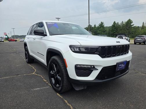 2023 Jeep Grand Cherokee Limited X