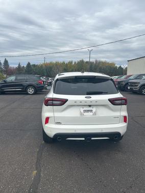 2023 Ford Escape ST-Line Select