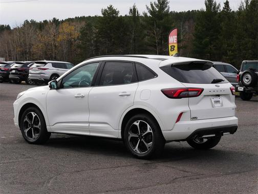 2023 Ford Escape ST-Line Select