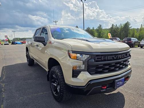 2022 Chevrolet Silverado 1500 Custom Trail Boss