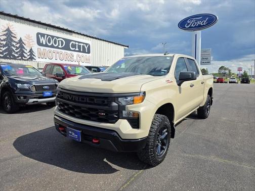 2022 Chevrolet Silverado 1500 Custom Trail Boss