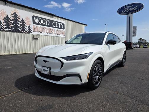 2025 Ford Mustang Mach-E Premium