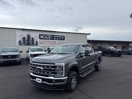 2026 Ford F-350 Lariat