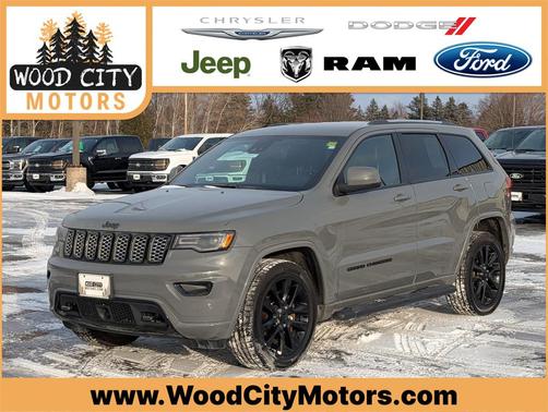 2020 Jeep Grand Cherokee LAREDO