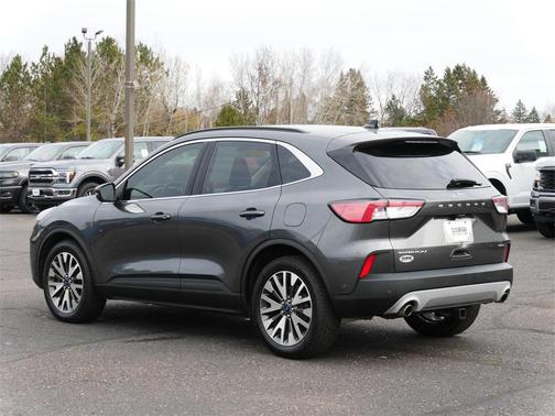 2020 Ford Escape Titanium