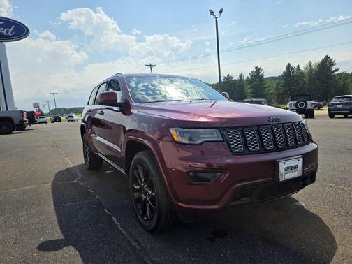 2020 Jeep Grand Cherokee Altitude
