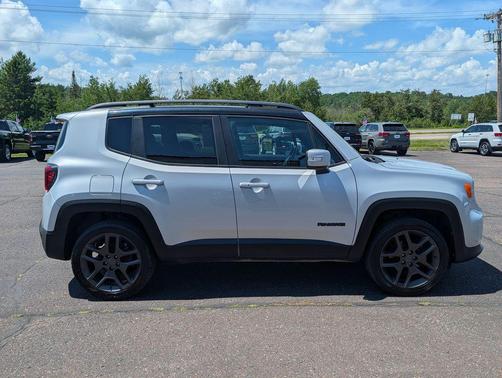 Glacier Metallic Clearcoat 2020 Jeep Renegade Limited