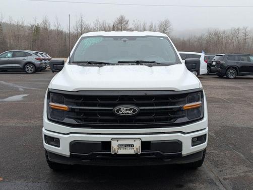 Oxford White 2024 Ford F-150 XLT