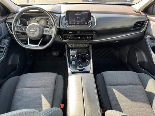2022 Nissan Rogue S