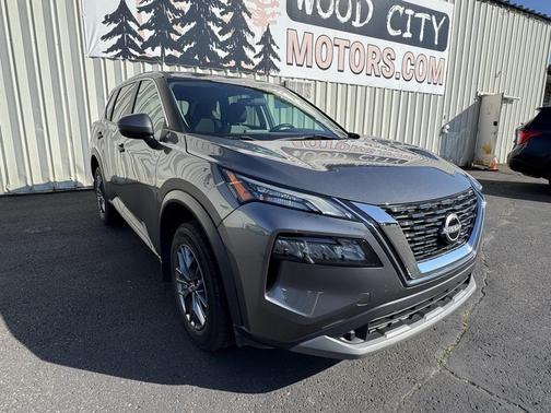 2022 Nissan Rogue S