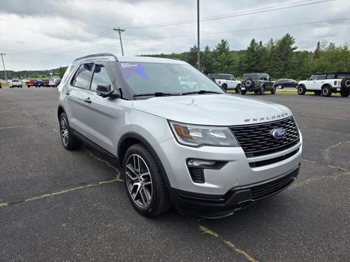 2018 Ford Explorer Sport