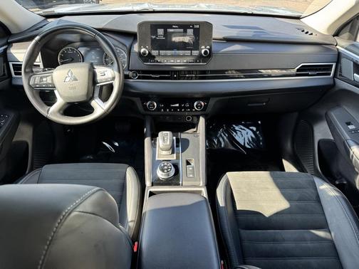 2024 Mitsubishi Outlander SE 2.5 S-AWC