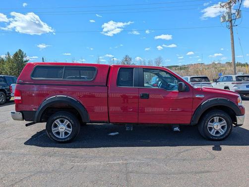 Red 2007 Ford F-150 XLT SuperCab