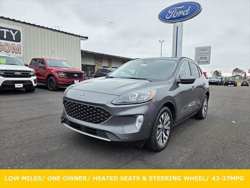 2021 Ford Escape Titanium