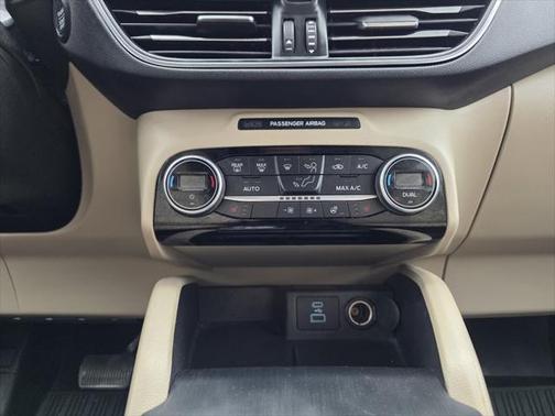2021 Ford Escape Titanium