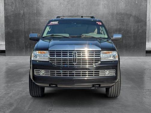 2013 Lincoln Navigator Base