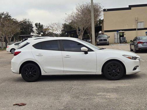 2018 Mazda Mazda3 Sport