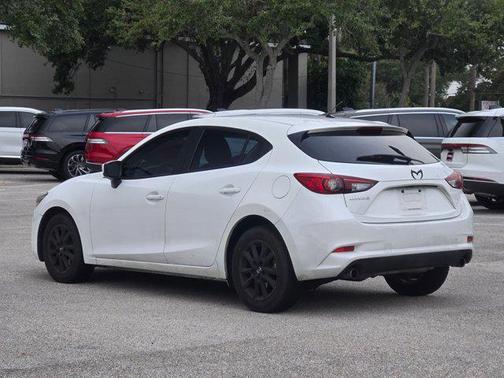 2018 Mazda Mazda3 Sport
