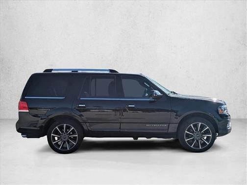 2017 Lincoln Navigator Reserve