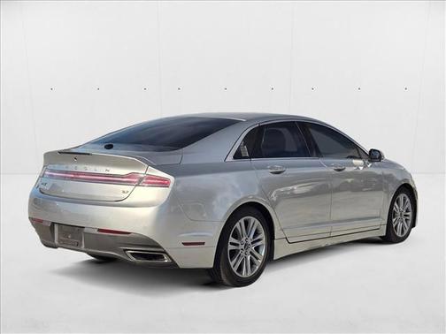 2016 Lincoln MKZ Base