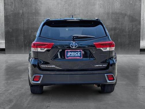 2017 Toyota Highlander Limited