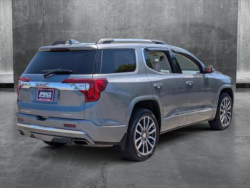 2022 GMC Acadia Denali