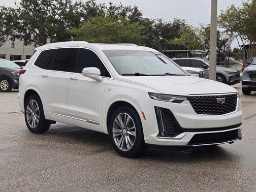 2021 Cadillac XT6 Premium Luxury FWD