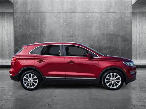 2015 Lincoln MKC Base