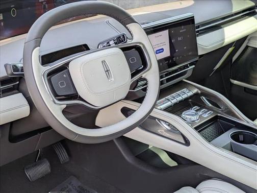 2025 Lincoln Nautilus Black Label