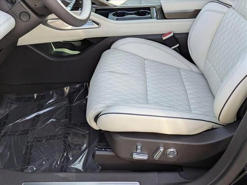 2025 Lincoln Nautilus Black Label